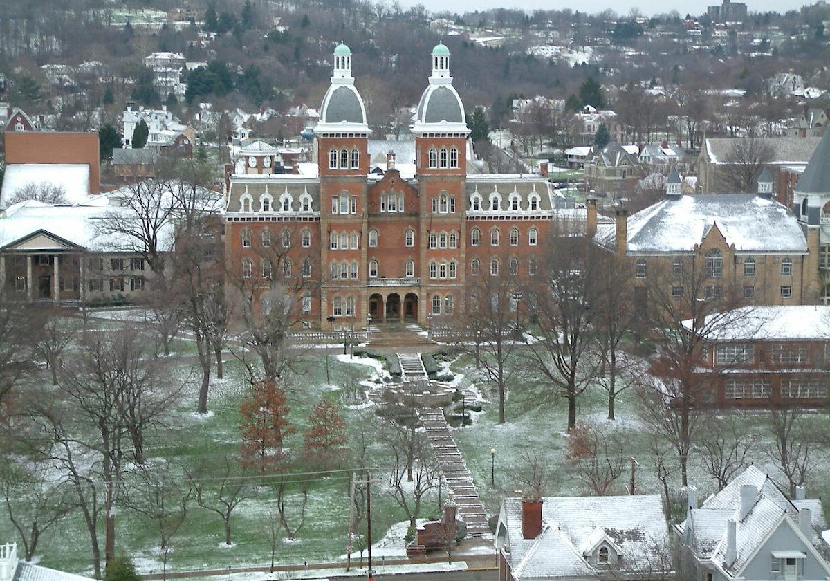 Aerial view of W&J campus, featuring Old Main